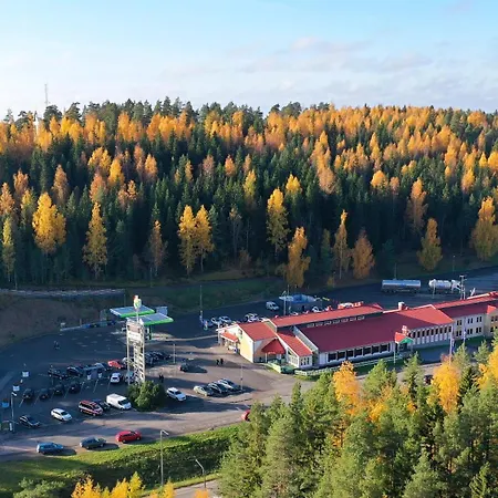 Aapiskukko Hotell