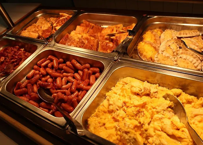 Hotell Aapiskukko 3*